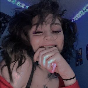 Meet your Posher, Cassie